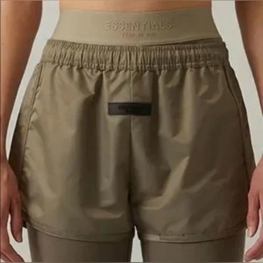 NWT Essentials Fear Of God Women's Desert Taupe Running Shorts, MED